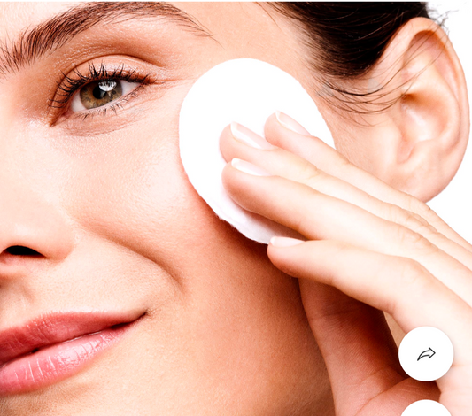Soothing Micellar Cleansing Water