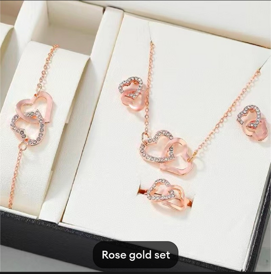 Heart shaped jewellery set